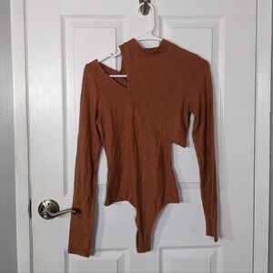 Le Lis Collection Cut Out‎ Autumnal Long Sleeve Thong Style Bodysuit Size S